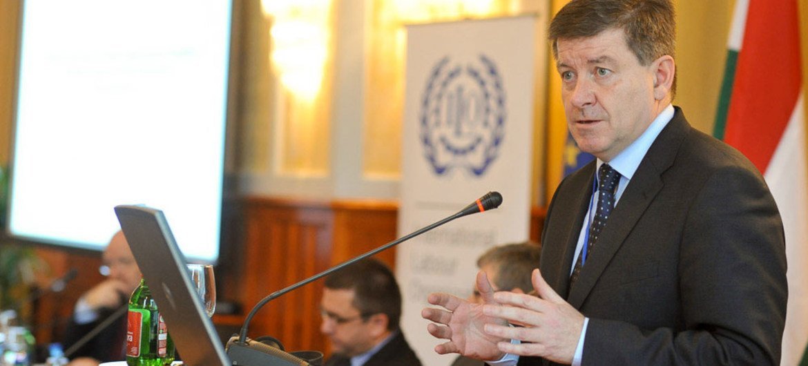ILO Director-General Guy Ryder speaking at the Youth Eemployment Tripartite Seminar on 11 January 2013 in Budapest, Hungary.