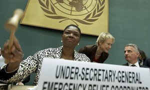 La Secrétaire générale adjointe aux affaires humanitaires, Valerie Amos, donne le coup d'envoi du Forum humanitaire sur la Syrie.