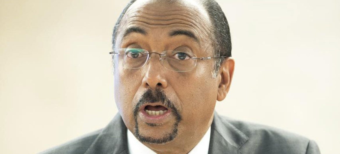 Executive Director of the UNAIDS Michel Sidibé addresses the Human Rights Council in Geneva.