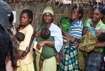Mothers and their infant children at the Mwandama Millennium Village, Malawi.