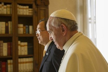 Secretary-General Ban Ki-moon (left) meets with Pope Francis at the Vatican.