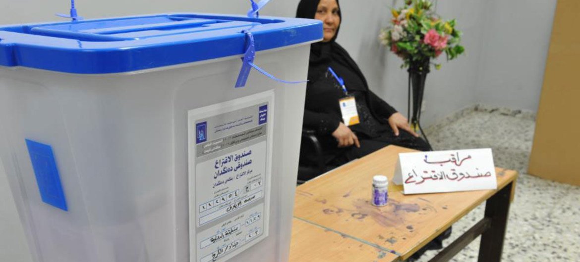 Bureau de vote lors d'élections en 2013 en Iraq. Photo MANUI