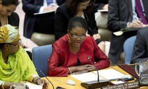 Under-Secretary-General for Humanitarian Affairs Valerie Amos addresses the Security Council.