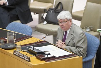 Under-Secretary-General for Peacekeeping Operations Hervé Ladsous, briefs the Security Council on the African Union-UN mission in Darfur (UNAMID).
