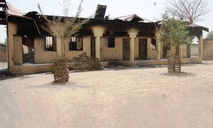 Une école incendiée par Boko Haram à Maiduguri, dans le nord-est du Nigéria.