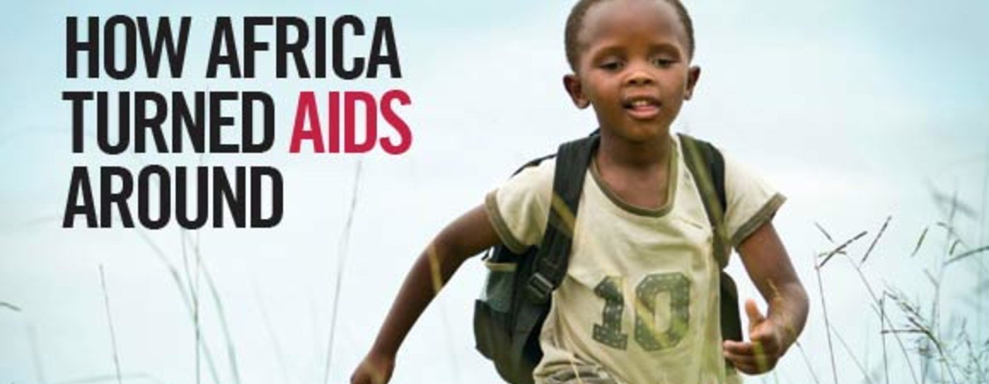 A OMS anunciou a iniciativa “3 por 5” com o objetivo de fornecer tratamento para o HIV a 3 milhões de pessoas em países de renda baixa e média até 2005.