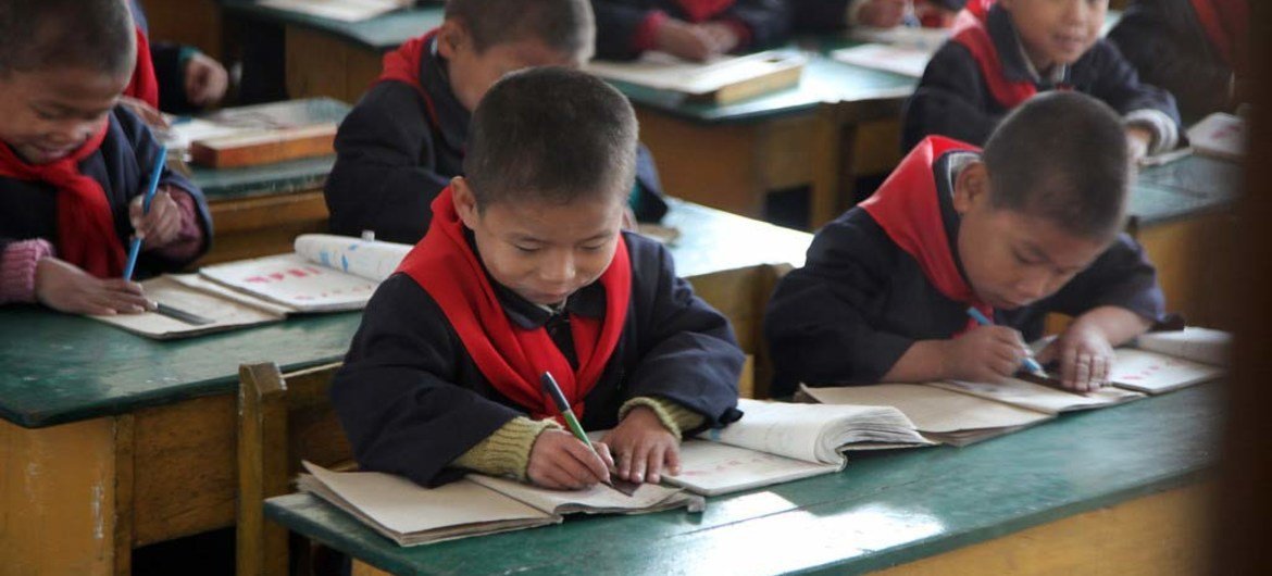 Students at the WFP, UNICEF-supported Provincial Boarding School in Hamhung City, DPRK.