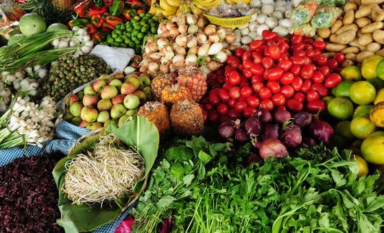 ODS 12 que pede que o desperdício e perda de alimentos seja reduzido pela metade até 2030