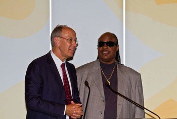 WIPO Director General Francis Gurry (left) and music legend Stevie Wonder in 2010.
