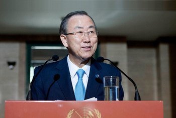 Secretary-General Ban Ki-moon speaks to journalists in Geneva.