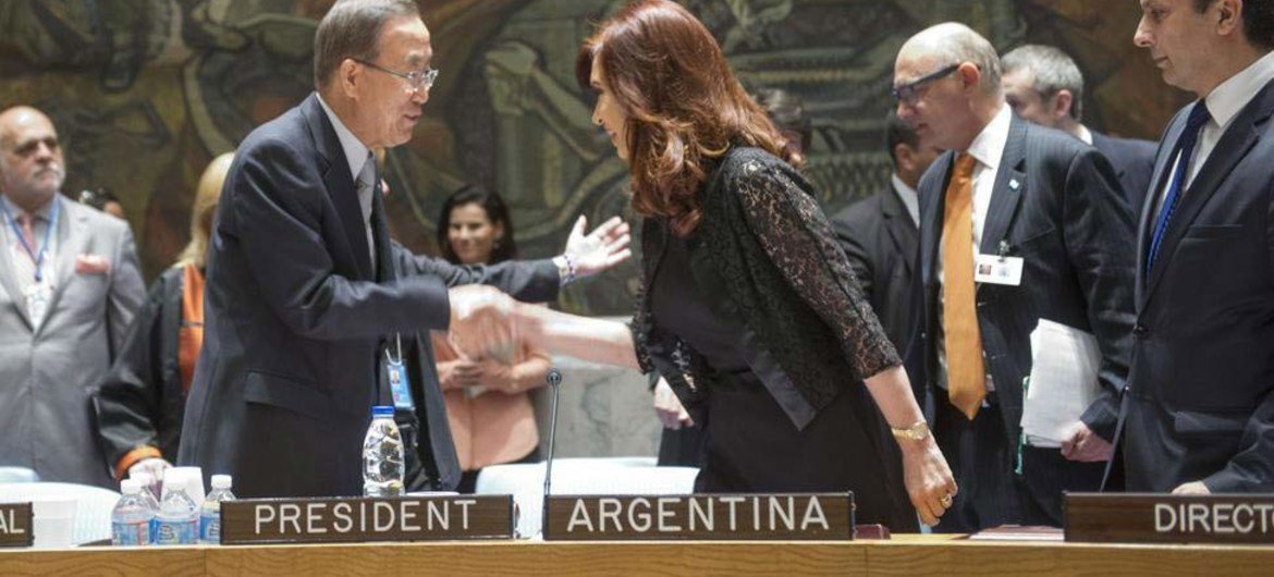 Ban Ki-moon y Cristina Fernández (Foto: Mark Garten)