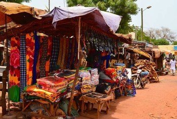 Un marché à Sevare au Mali.