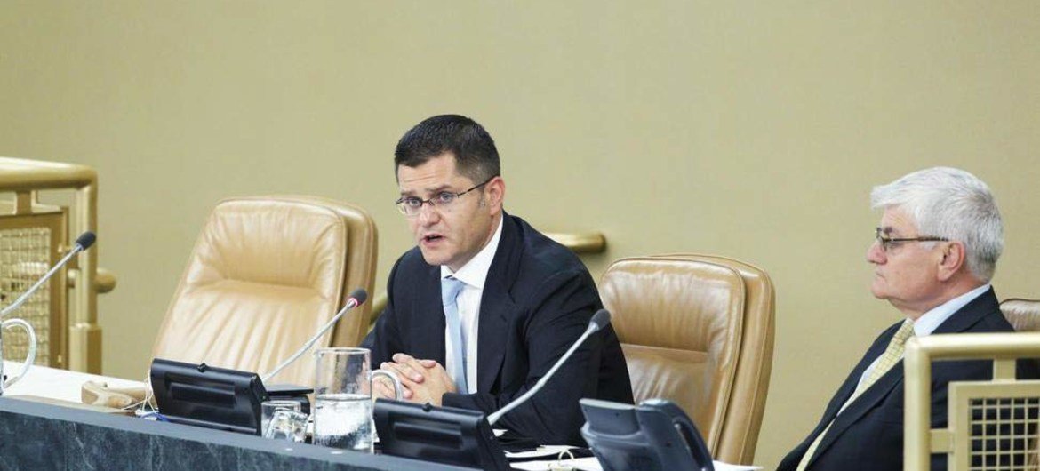 General Assembly President Vuk Jeremic (left) addressing the Ad Hoc Working Group on the Revitalization of the Work of the Assembly.