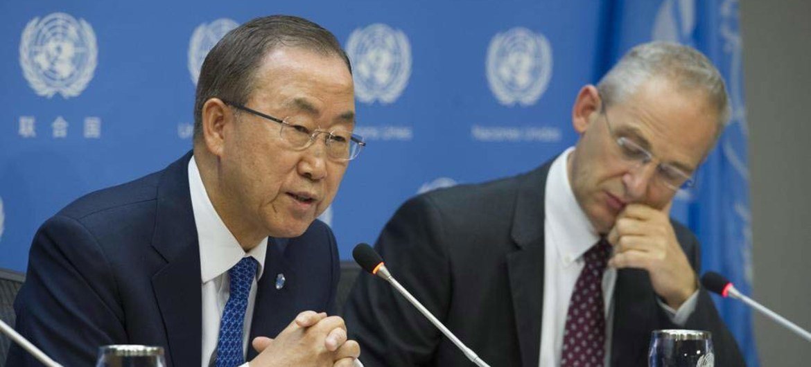 Secretary-General Ban Ki-moon briefs the press. Spokesperson Martin Nesirky is at right.