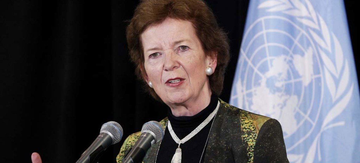 United Nations Special Envoy for Climate Change Mary Robinson briefs journalists (September 2013).