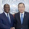 Secretary-General Ban K-moon (right) meets with Alassane Ouattara, President of Côte d’Ivoire.
