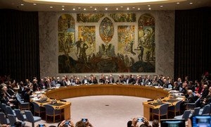 Les membres du Conseil de sécurité adoptent la résolution sur les armes chimiques en Syrie.