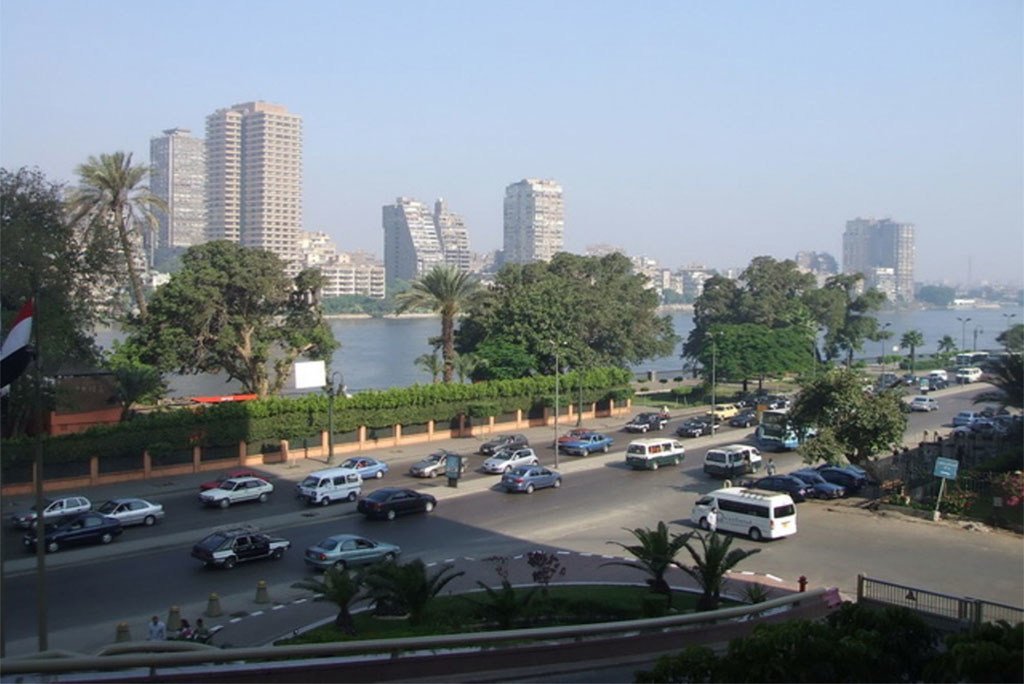 حركة التنقل الحضري في مدينة القاهرة ، مصر.