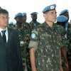 Head of Office Ray Torres (left) and MONUSCO Force Commander General Santos Cruz attend a memorial service for peacekeeper Lieutenant Radjab Ahmed Mulima of Tanzania, who was killed on 27 October 2013.