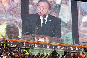 Le Secrétaire général Ban Ki-moon à la cérémonie d'hommage à Nelson Mandela à Johannesburg, en Afrique du Sud.