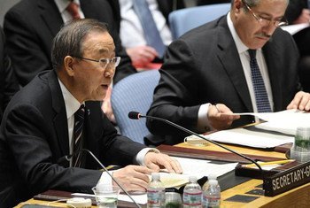 Secretary-General Ban Ki-Moon addresses the Security Council during its debate on the Middle East.