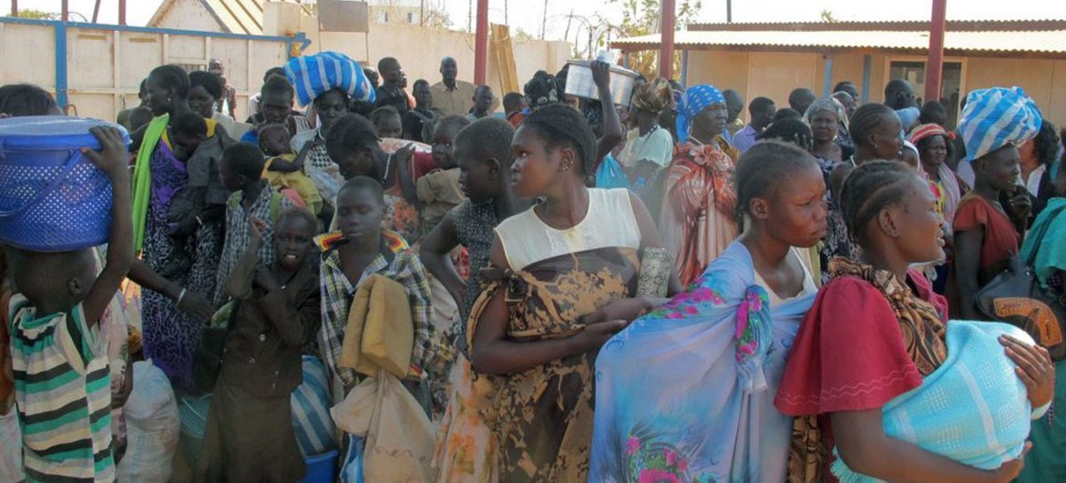 Civilians seek refuge at a compound of the UN Mission in South Sudan after fleeing fighting that broke out in December 2013.