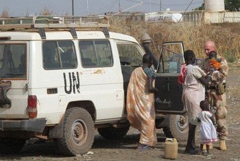 Displaced people from the UNMISS County Support Base (CSB) in Pariang, Unity State, South Sudan, being relocated to Bentiu.