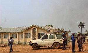 UN Police and security sector experts from the UN Development Programme (UNDP) on a visit to eastern Sierra Leone to assess the security situation in the region bordering Guinea and Liberia.