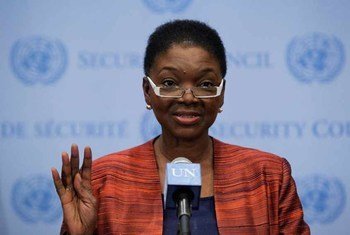 Valerie Amos, UN Under-Secretary-General for Humanitarian Affairs and Emergency Relief Coordinator, briefs journalists following closed-door Security Council consultations on the situation in Syria.