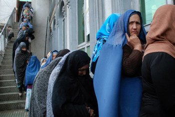 Women in line to vote during the 5 April 2014 elections in Afghanistan.