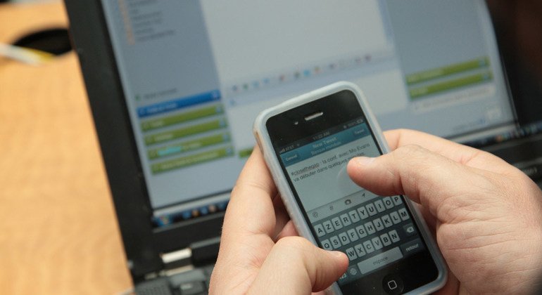 Los celulares de las víctimas habrían sido hackeados con el software Pegasus, violando su derecho a la privacidad.. Foto: ONU.