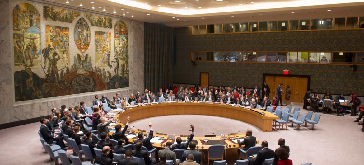 Security Council members unanimously adopt resolution 2153 (2014), maintaining arms sanctions on Côte d’Ivoire until 30 April 2015.