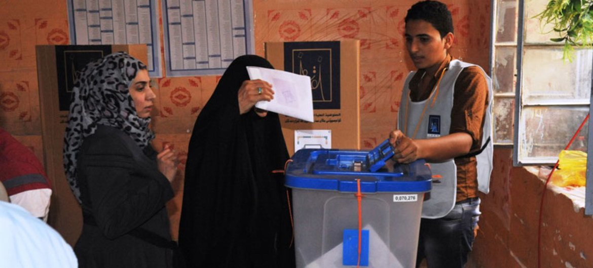 Iraqi voters cast their ballots for the Council of Representatives, or legislature, in what was the country’s third national election under the 2005 Constitution.