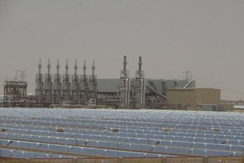 By harnessing the power of the sun, the United Arab Emirates is cutting greenhouse gas emissions, generating jobs and a laying the foundation for low-carbon economic progress.