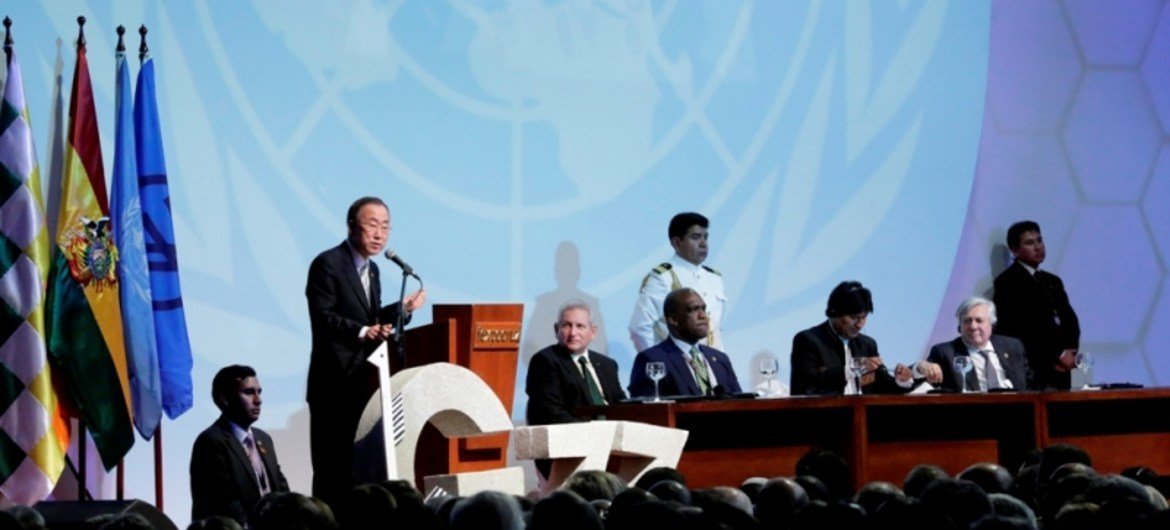 Secretary-General Ban Ki-moon addressing a summit of G77 plus China in Santa Cruz, Bolivia.