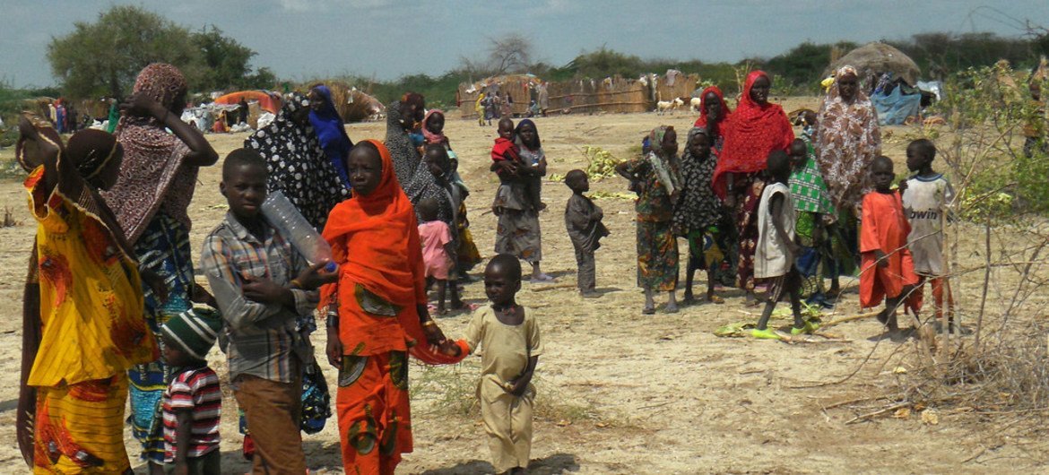 Nigerians on the island of Choua in Chad's inaccessible lac region.