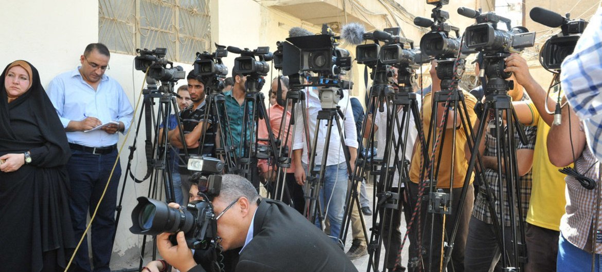 Periodistas en conferencia de prensa. Foto: UNAMI