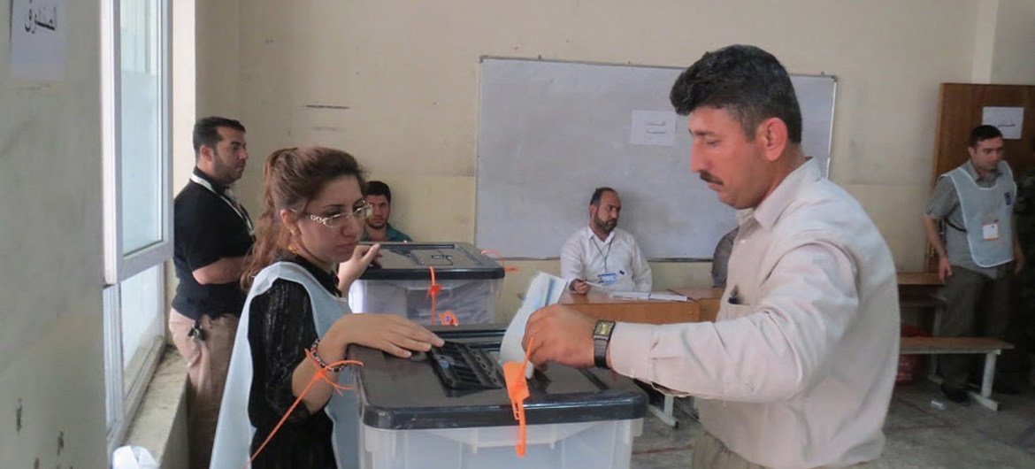 Voting in elections in Erbil, Iraq, in May 2014.