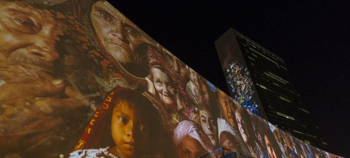 Ahead of Secretary-General Ban Ki-moon's Climate Summit, UN Headquarters becomes canvas for "Illuminations" projection display. 20 September 2014