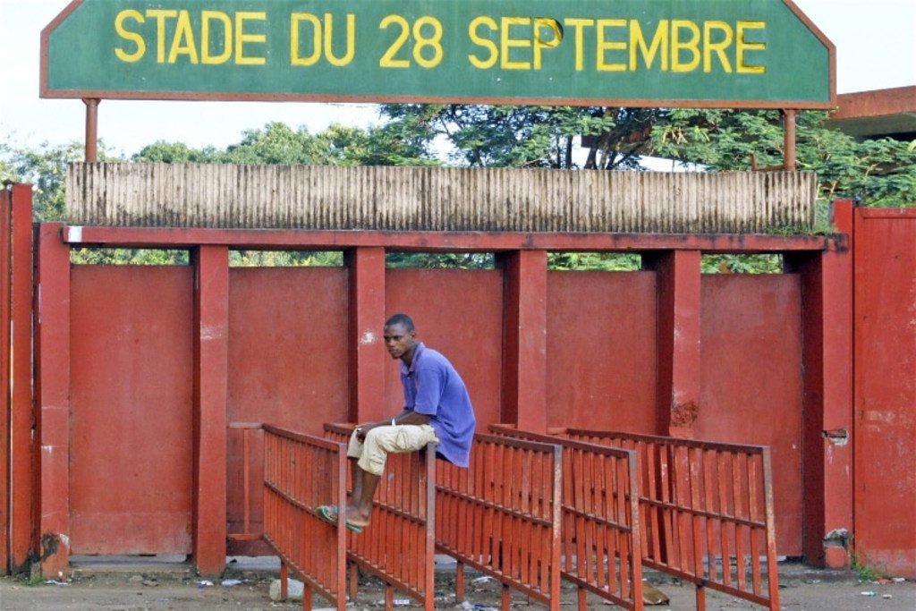 Des centaines de personnes ont été tuées et blessées, et des centaines de femmes violées au stade du 28 septembre en 2009, à Conakry, en Guinée.