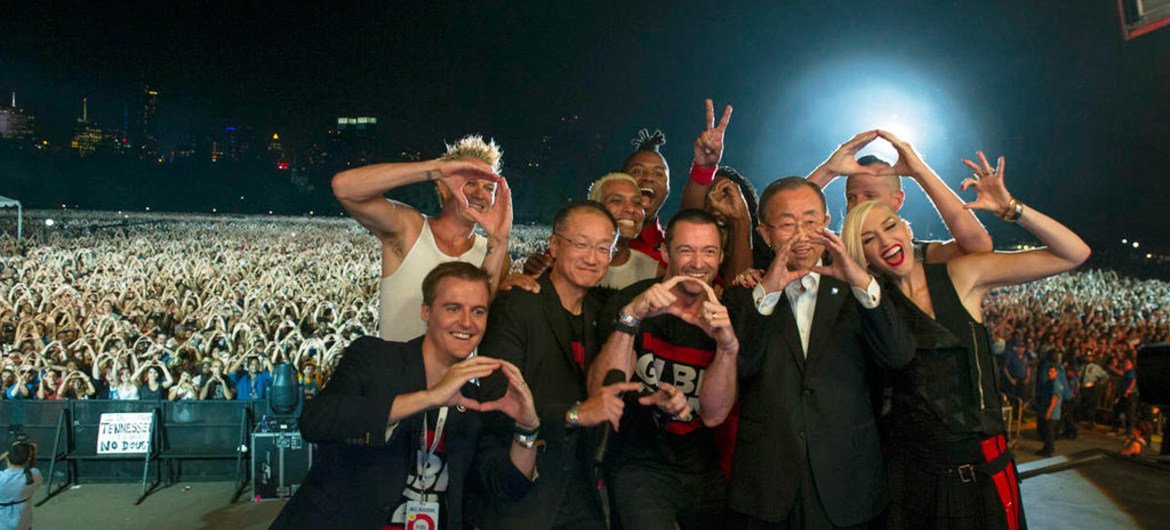 Global Citizens Festival 2014, Central Park, NYC. Pictured l to r, Global Citizen Project Co-founder Hugh Evans; World Bank President Jim Young Kim, actor Hugh Jackman, UN Secretary-General Ban Ki-moon and the group No Doubt.