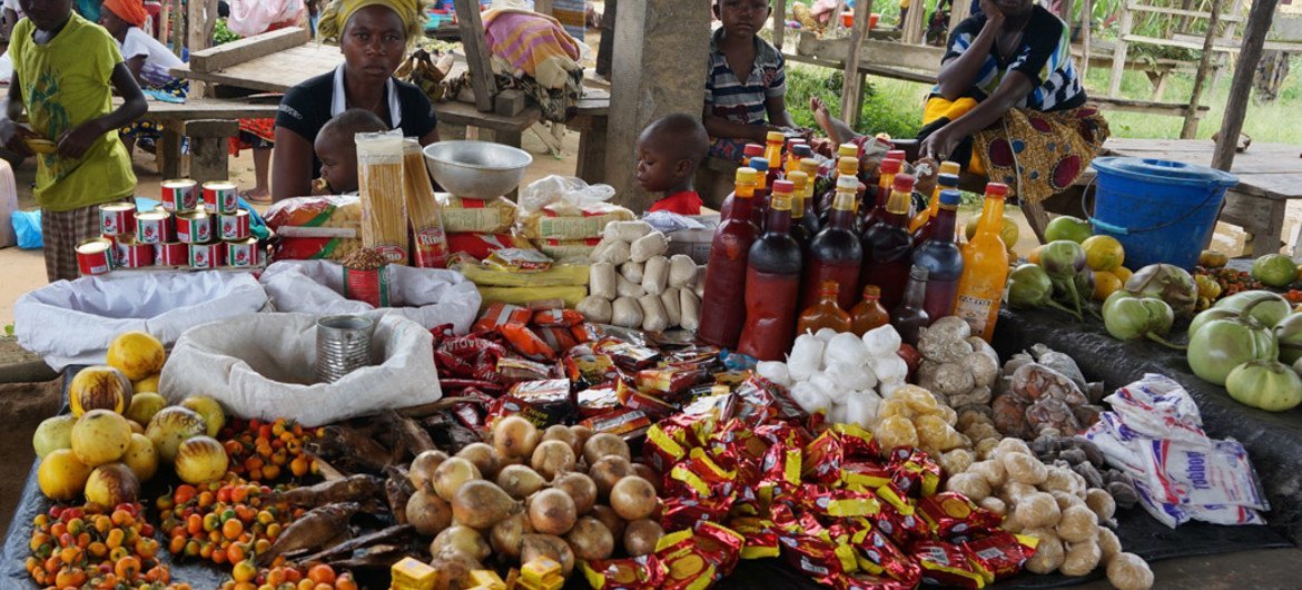 Un marché à Kolahun dans le comté de Lofa au Libéria, qui est très affecté par Ebola.