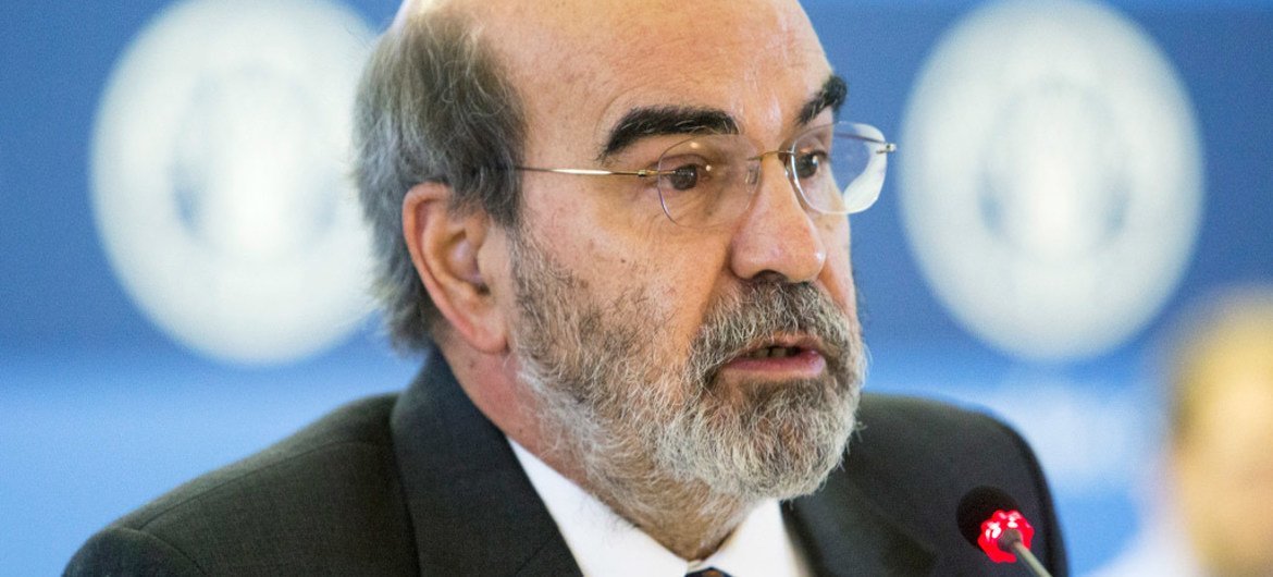 FAO Director-General José Graziano da Silva addresses the opening session of the Committee on World Food Security (CFS) 41st Session in Rome.