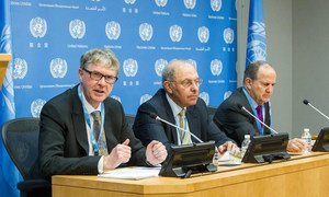 From left: Chairperson of the UN Subcommittee on the Prevention of Torture (SPT), Malcolm Evans; the Chairperson of the UN Committee against Torture Claudio Grossman and Special Rapporteur  Juan Méndez hold press conference.