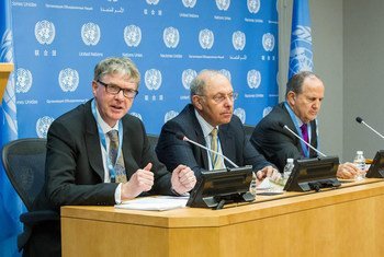 From left: Chairperson of the UN Subcommittee on the Prevention of Torture (SPT), Malcolm Evans; the Chairperson of the UN Committee against Torture Claudio Grossman and Special Rapporteur  Juan Méndez hold press conference.