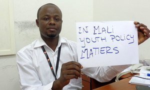 Young Malian man spotlights need to enhance policies for youth as part of campaign ahead of United Nations-backed Youth Policy Forum in Baku, Azerbaijan, 28-30 October.