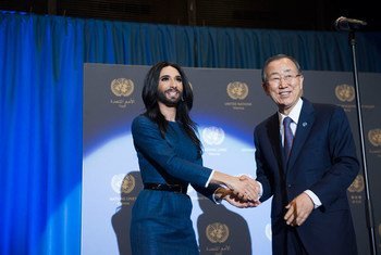 Secretary-General Ban Ki-moon (right) meets with Conchita Wurst, Austrian singer and winner of the Eurovision Song Contest 2014.