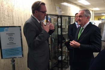 United States Senator Tom Harkin (right) tours UN Accessibility Centre. November 2014.