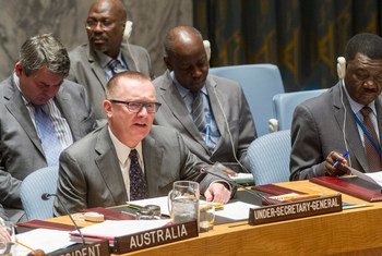 Under-Secretary-General for Political Affairs, Jeffrey Feltman (left), briefs the Security Council at its meeting on general issues relating to sanctions.