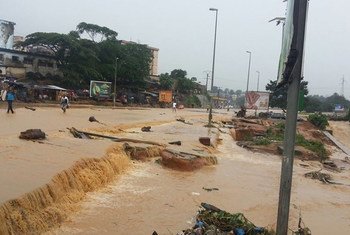Floods wreaked havoc in Abidjan, Côte d’Ivoire, in June 2014.